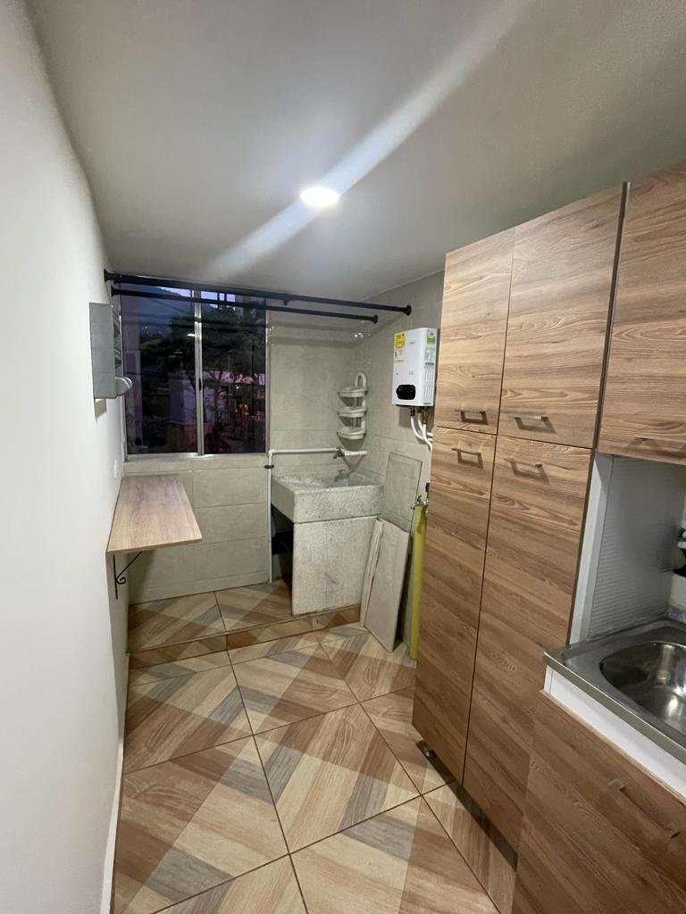 VENTA APARTAMENTO EN BARRIO ROBLEDO LA AURORA – (EEP-994) – MEDELLÍN | SEGUNDO PISO |✨