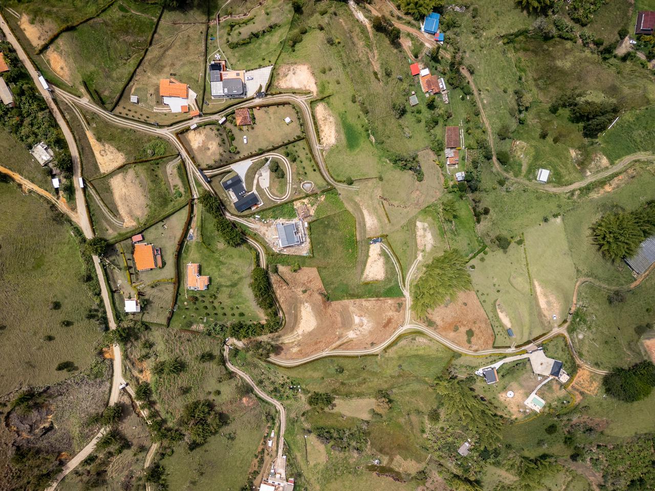 VENTA LOTES DE 1.675 m², 2.172 m² Y 3.381 m² EN GUATAPÉ - EEP-950  | CONJUNTO CERRADO | OPORTUNIDAD DE INVERSIÓN 