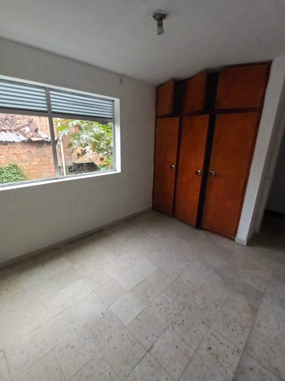 Casa primer piso uso comercial en Campo Valdés