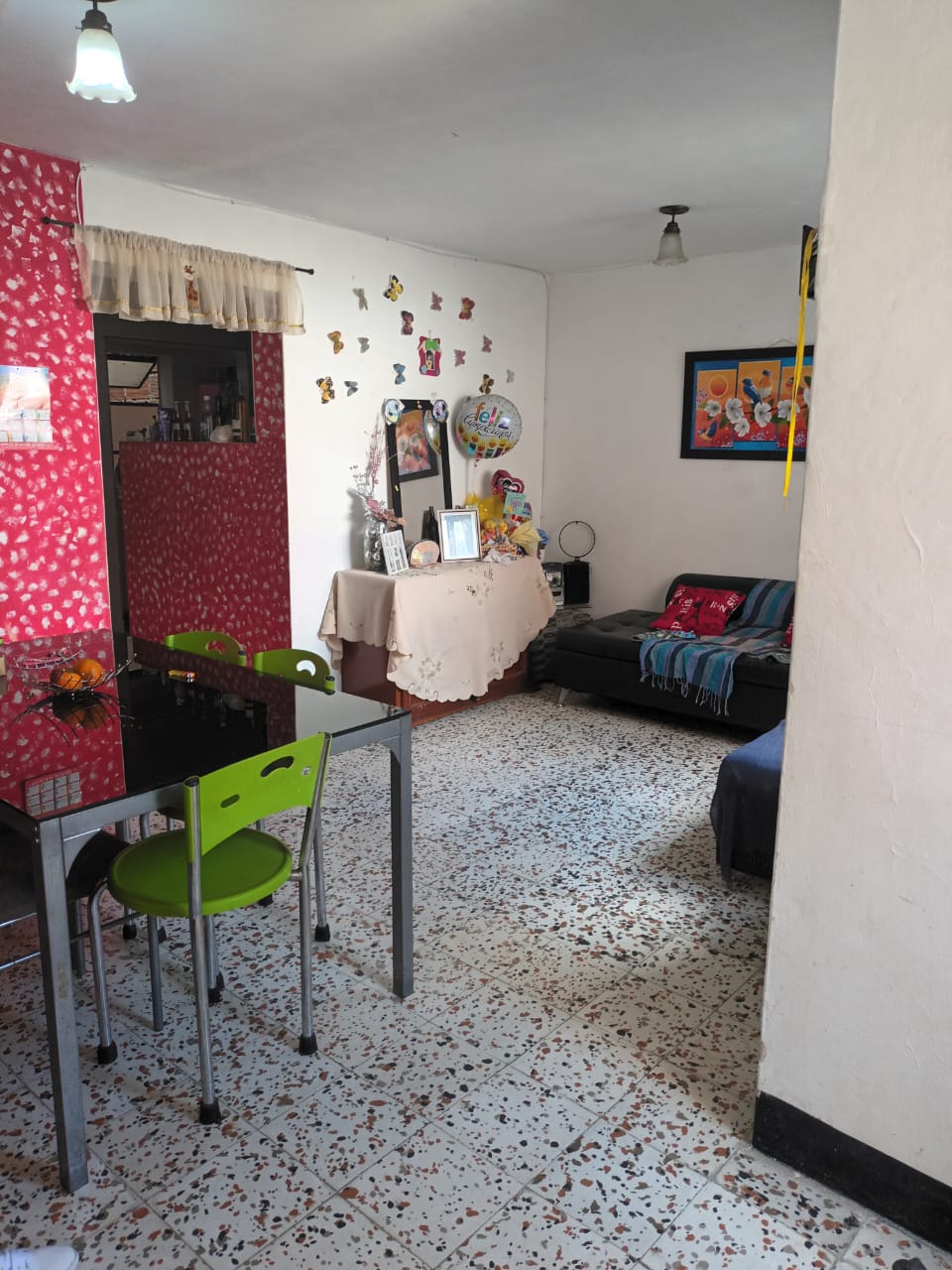 Apartamento segundo piso en Villa Hermosa